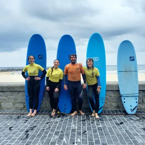 Bera Bera Surf en Donostia (Gipuzkoa)