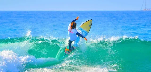 Escuela de Surf Ris en Noja (Cantabria)