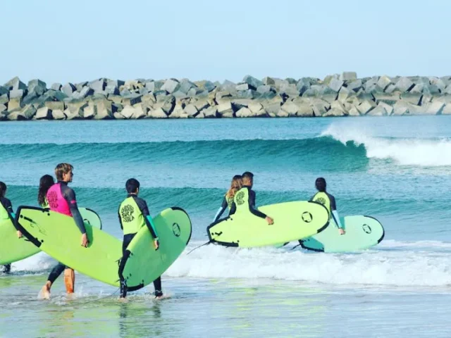 Friends of the Ocean - Tenerife Surf School/ Rentals / Paddle Boards en Playa de la Américas (Santa Cruz de Tenerife)