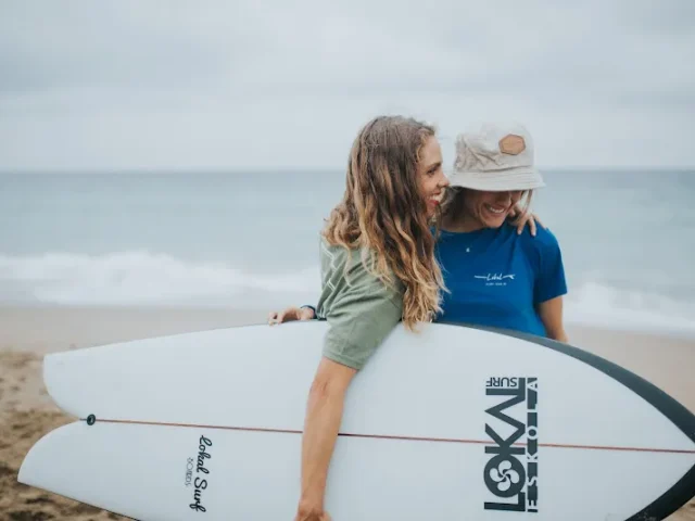 Lokal Surf Bakio en Bakio (Biscay)