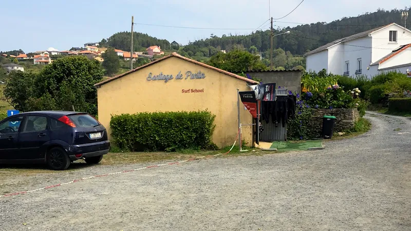 santiago de pantin surf school